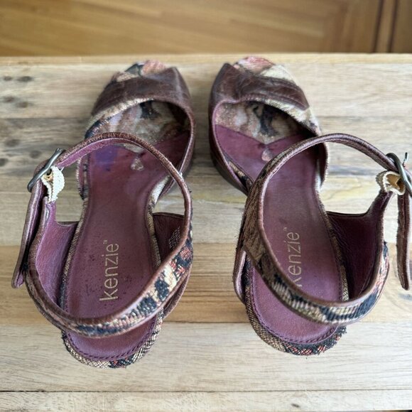 Kenzie Rachelle Burgundy Brocade Brown Platform Ankle Strap Peep Toe Sandal - Picture 14 of 17